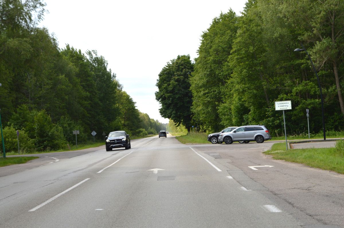 Kitą savaitę pradedami pėsčiųjų ir dviračių takų Klaipėdos plente įrengimo darbai