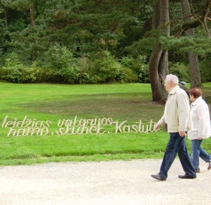 Maironio dvasios palytėta Birutės parko diena