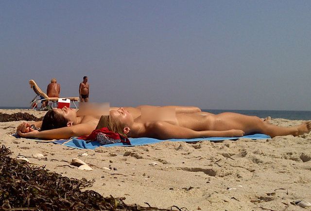 Palangai patarimas- gerbti lygias apsirengėlių ir nudistų teises