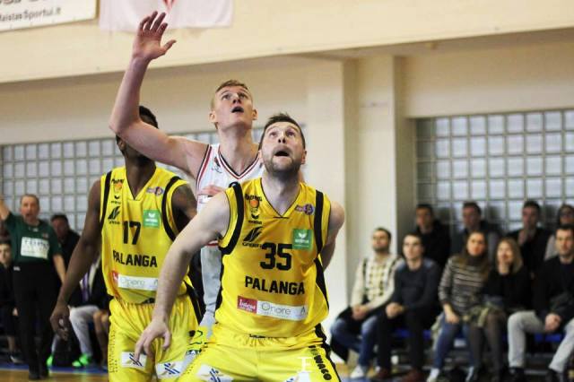 Palangos "Palanga" žais finaliniame ketvirte;