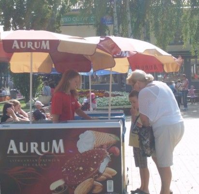 Vasarą – tinginiauti ar uždarbiauti?