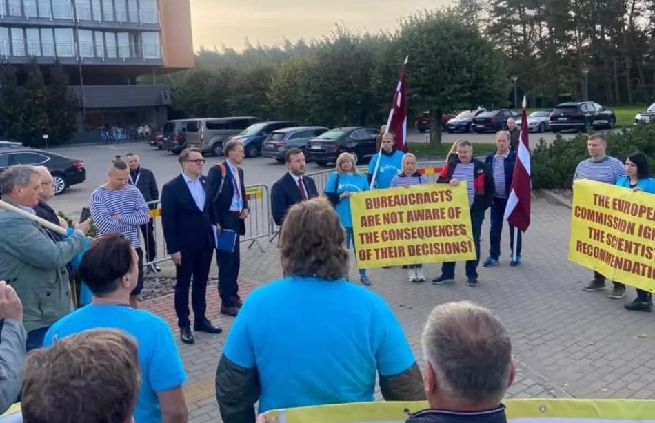 Piketas vyksta, nors Palangos savivaldybė ir nedavė leidimo