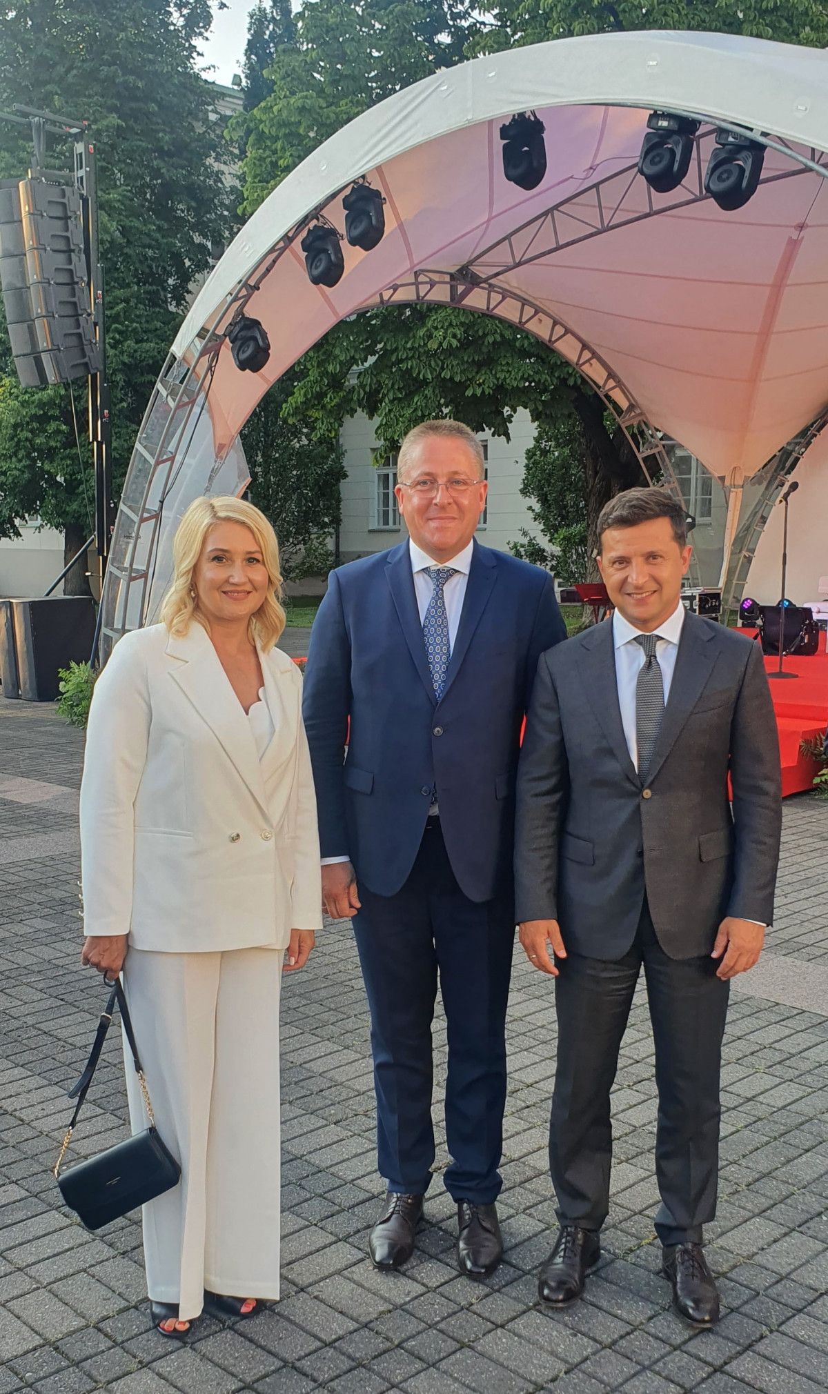 Meras Šarūnas Vaitkus ir Vilma Vaitkienė su Ukrainos Prezidentu Volodomyr Zelensky