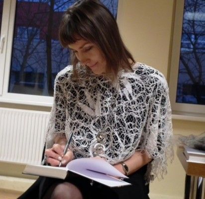 A. Bubelytė palangiškiams pristatė romano „Juodojo mėnulio vaikai“ antrąją dalį.