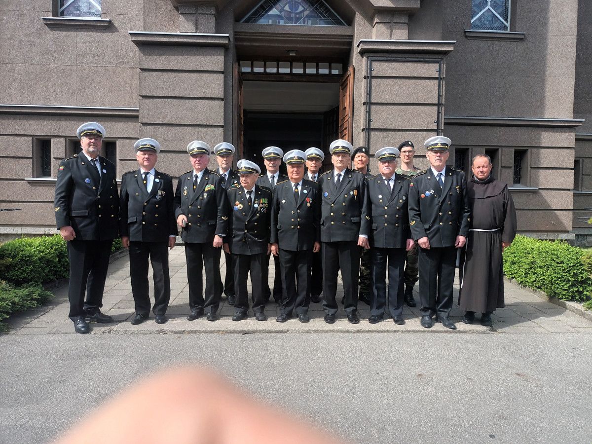 Klaipėdos miesto jūros šauliai iškilmingai paminėjo 100-etį