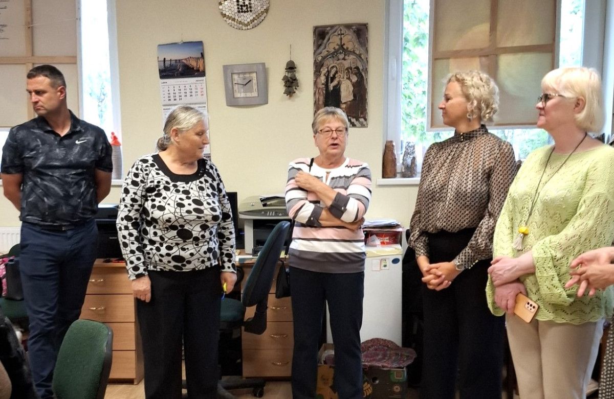 Palangos miesto savivaldybės asmenų su negalia gerovės tarybos vizitas Palangos m. sutrikusios psichikos žmonių globos bendrijoje