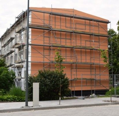 Namo Jūratės g. 28 galiniuose fasaduose išliks dar pirmojo Palangos miesto vyriausiojo architekto Alfredo Paulausko iniciatyva „išrašyti“ dekoratyviniai geometriniai ornamentai.