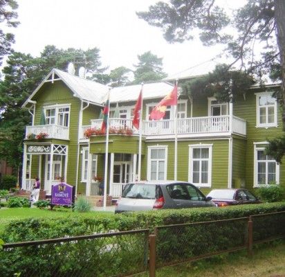 Lietuvos karininkų ramovės vila šių metų liepos mėnesį įrašyta į Kultūros vertybių registrą.