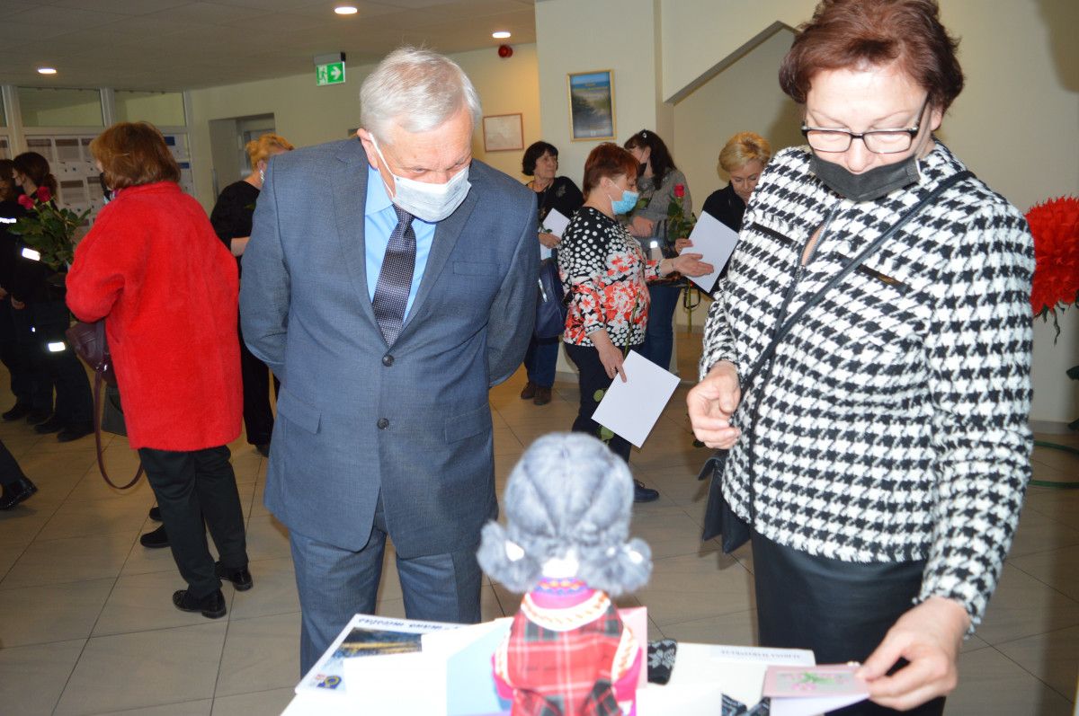Savivaldybėje atidaryta palangiškių ir šventojiškių darbų paroda „Palanga – mano miestas“