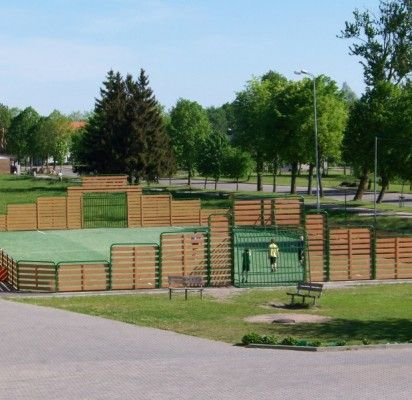 Šventosios mokyklos sporto aikštyne užvirs rekonstrukcijos darbai