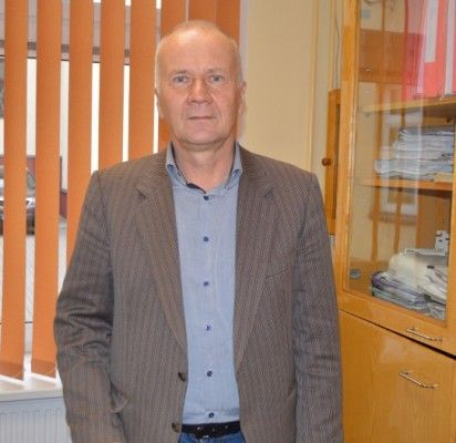V. Jurgučio pagrindinės mokyklos direktorės pavaduotojas ūkio reikalams Kazimieras Galinauskis mėgaujasi savo darbu, tai – jo „arkliukas“.