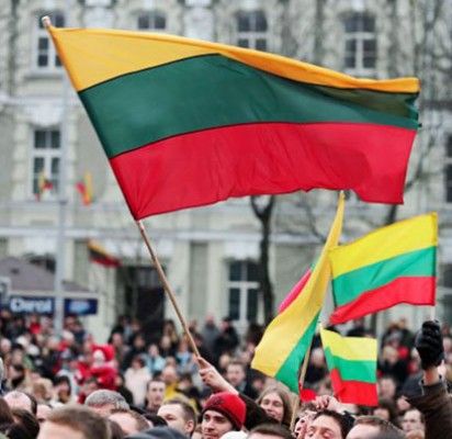 Nepriklausomybės atkūrimo metines lydi ne tik džiaugsmai, bet ir nusivylimai