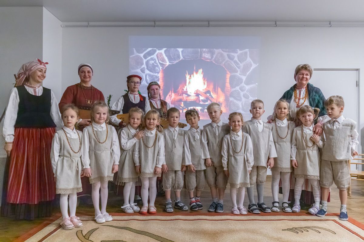 Advento vakaronė „Iš močiutės skrynios“