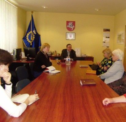 Mero kabinete aptarti vaikų darželiams aktualūs klausimai