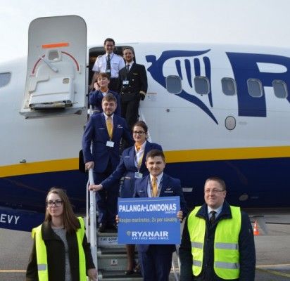 Paskui „Wizz Air“ Palangoje antradienį leidosi ir „Rynair“ lėktuvas