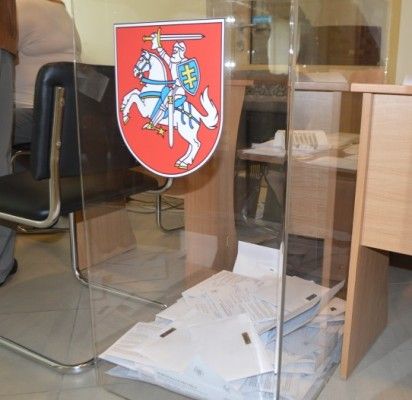 Iki ketvirtadienio popietės iš anksto balsavo daugiau kaip 500 palangiškių