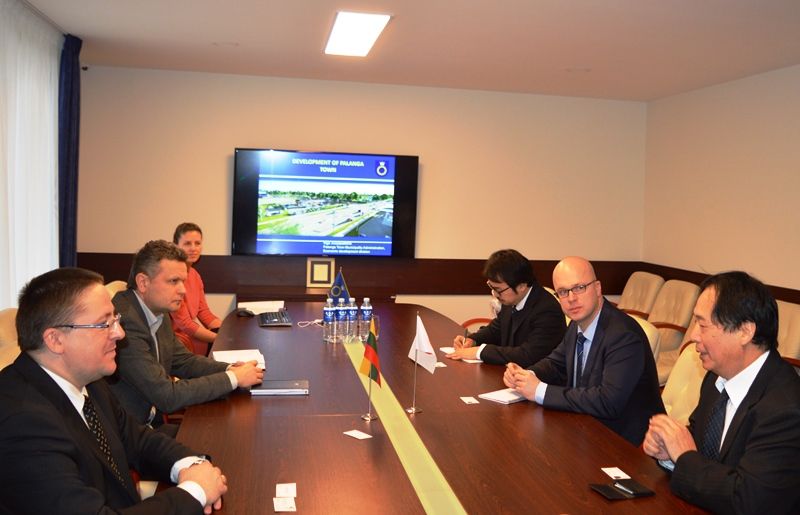Japonijos ambasadorius Palangoje prabilo lietuviškai