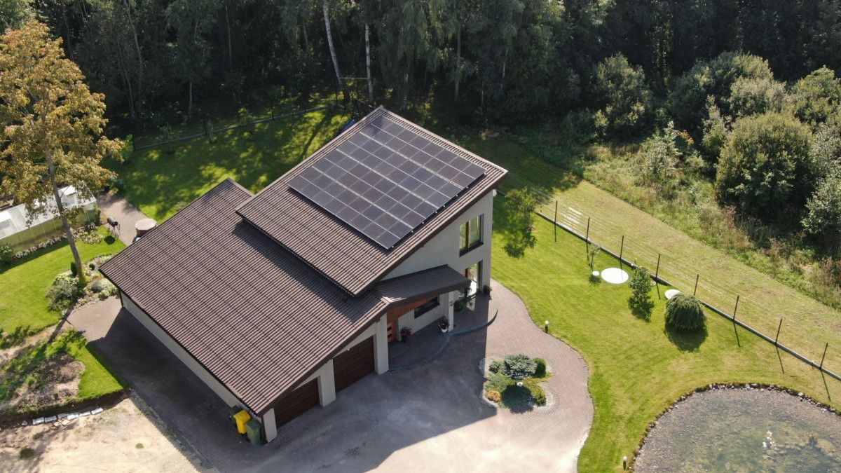 Geriausias laikas įsirengti saulės elektrinę – dabar