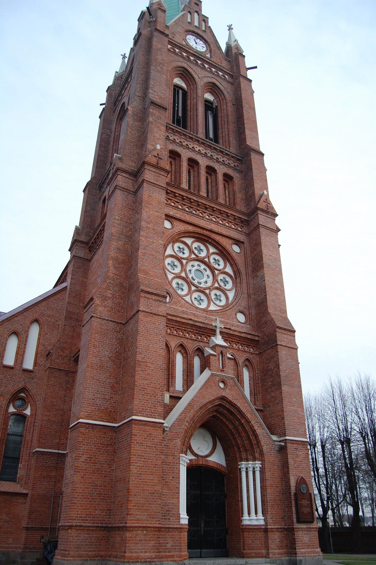 Palangos evangelikų liuteronų parapija pageidavo įrengti automatinę kelio užtvarą ties įvažiavimu į bažnyčios stovėjimo aikštelę.