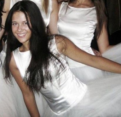 Šokių studijos „Palangos Vėtrungė“ narė Indrė Bartkutė dėkoja savo mamai, jog vaikystėje ragino ją šokti.