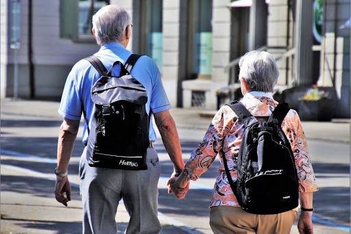 Palangos prekybininkų prašoma sudaryti išskirtines apsipirkimo sąlygas senjorams