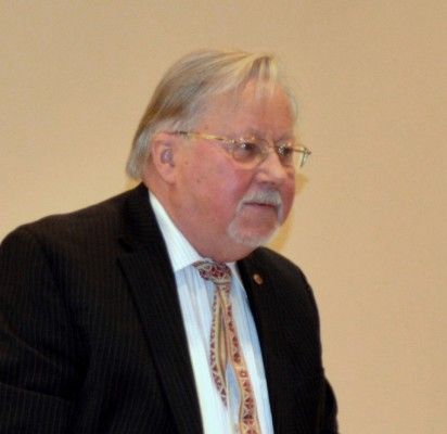 Europarlamentaras, Lietuvos atkuriamojo Seimo pirmininkas profesorius Vytautas Landsbergis