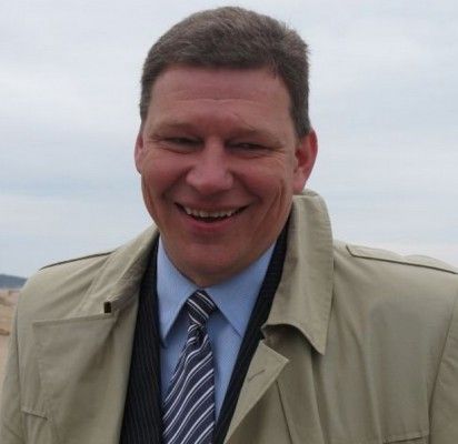 Tomas Julius Žulkus, Palangos miesto savivaldybės Tarybos narys, Statybos ir miesto komiteto pirmininkas, per beveik du darbo miesto savivaldybės Taryboje metus jau įrodė esąs brandus politikas.
