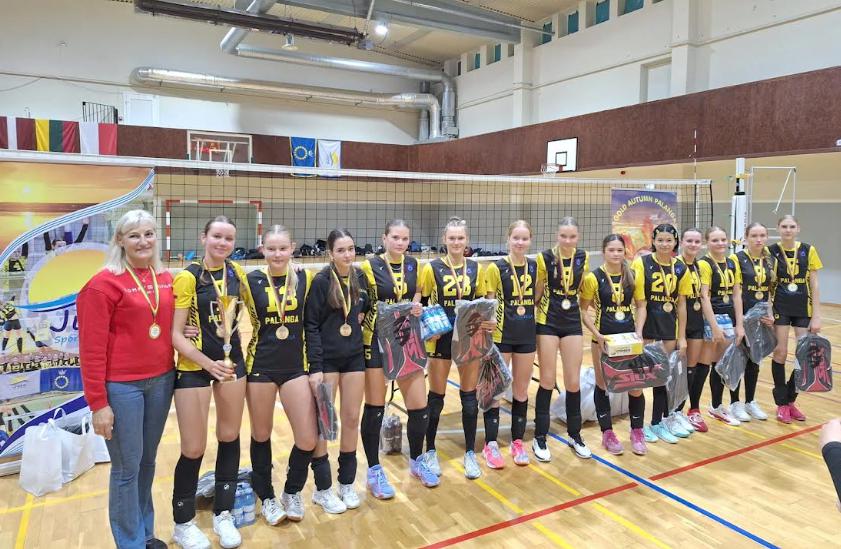 Palangiškių pergalė tarptautiniame U17 tinklinio turnyre „Palangos auksinis ruduo 2024“