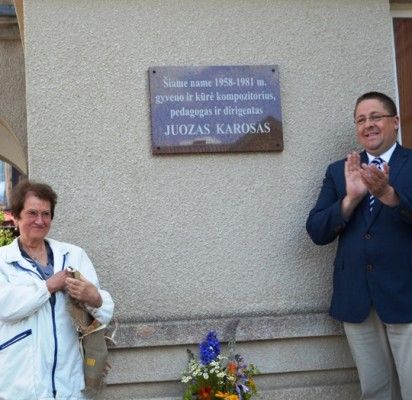 Palangoje atidengta atminimo lenta kompozitoriui Juozui Karosui