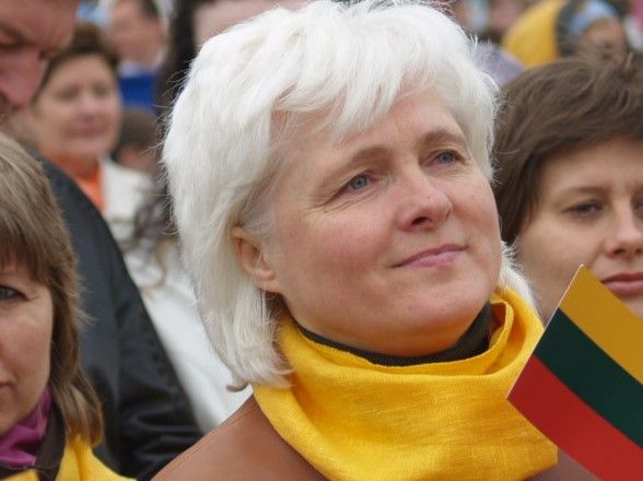 PATIKSLINIMAS: Savivaldybei nereagavus į buvusios l/d „Gintarėlis“ direktorės Ilonos Milkontės taikos pasiūlymą, ji grįžo prie ankstesnio reikalavimo - išmokėti 18 000 eurų