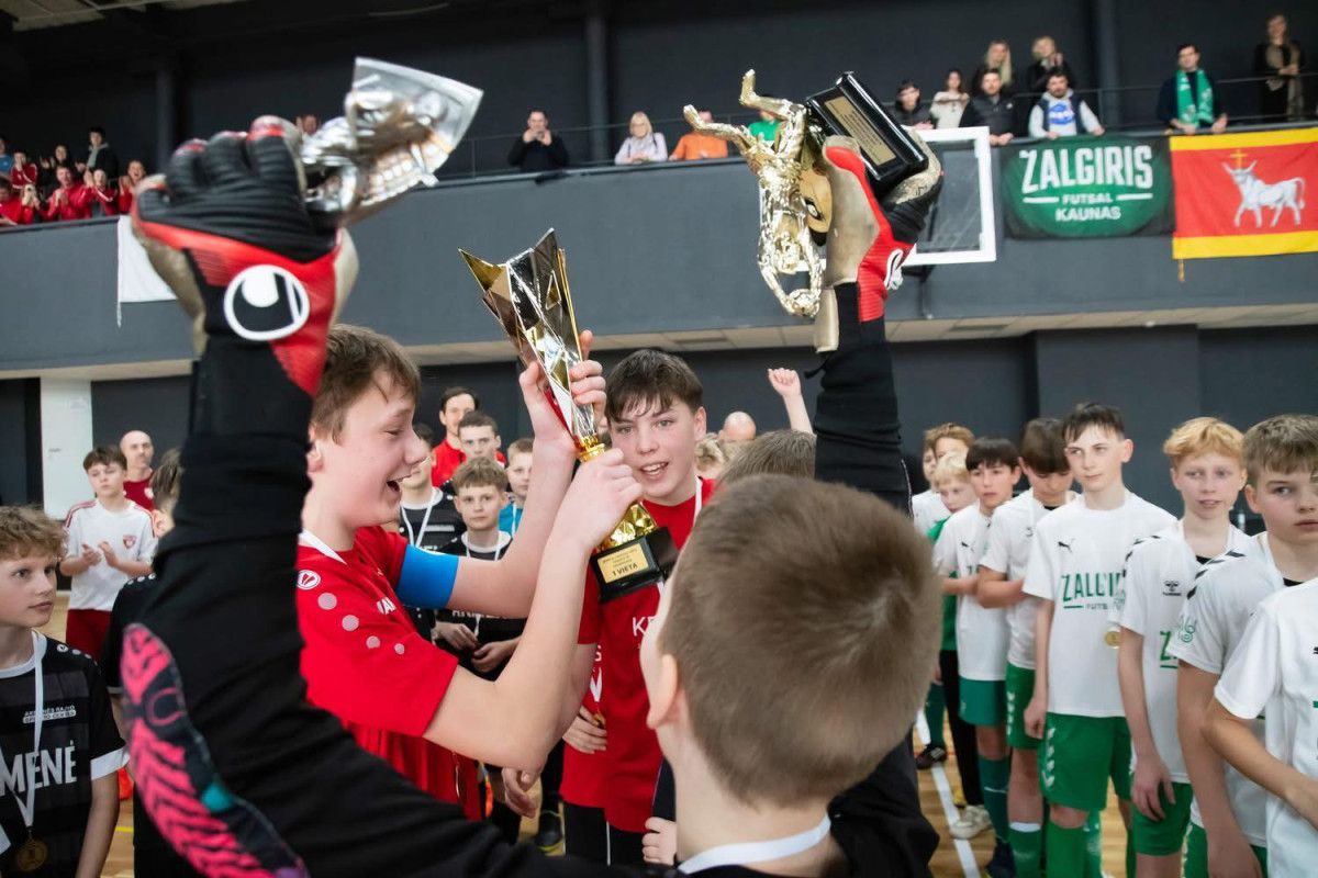 Palangos FK „Gintaras“ U-13 komanda – Lietuvos čempionai