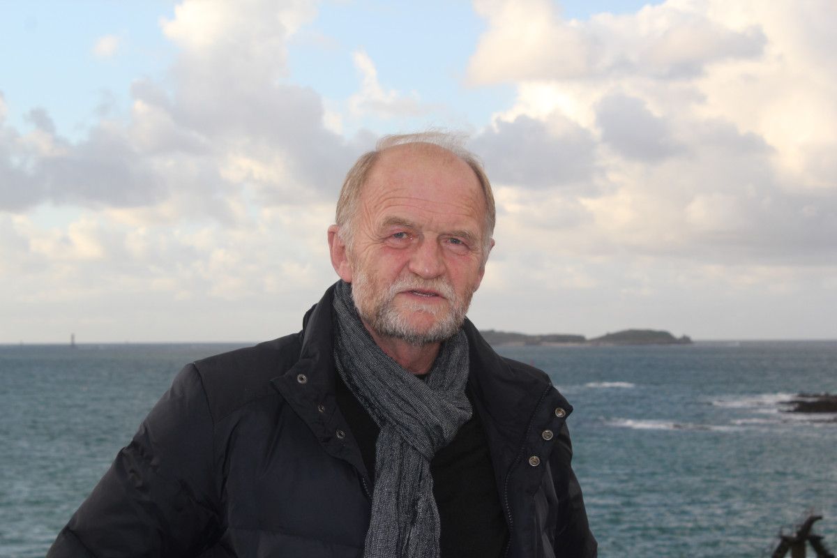 Atsisveikiname su Direktoriumi Algirdu Karačionka: aukšto Jums dangaus