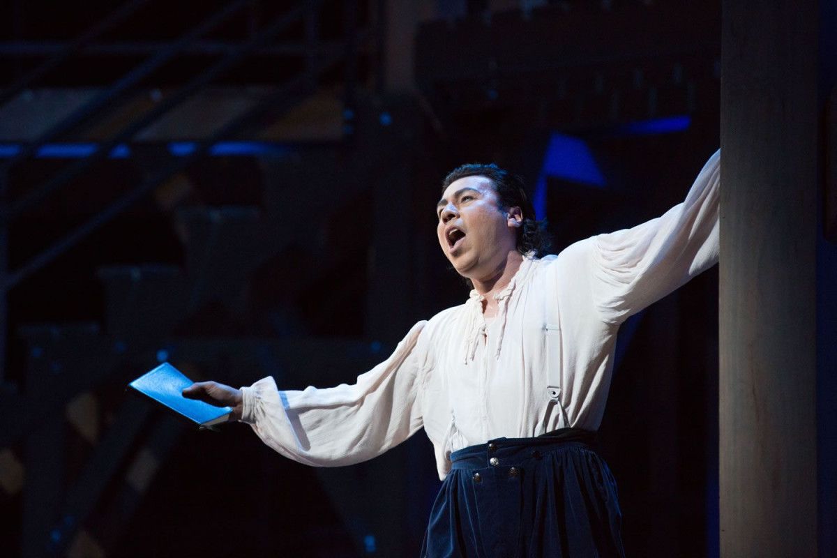 Meksikiečių tenoras Jesús Leónas laukia debiuto Klaipėdos valstybiniame muzikiniame teatre