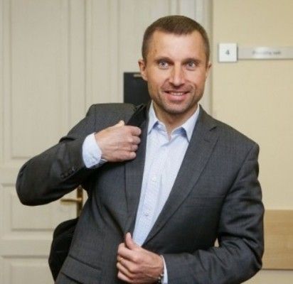Vilniaus apygardos administracinis teismas (VAAT) paskelbė, kad V. Giržadas, buvęs FNTT direktoriaus pavaduotojas, iš pareigų buvusio Vidaus reikalų ministro R. Palaičio įsakymu buvo atleistas neteisėtai.