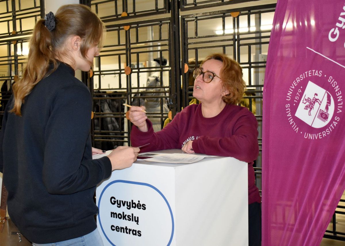 Palangos senosios gimnazijos direktorius Leonas Šidlauskas apie žurnalo „Reitingai“ ypatingą įvertinimą: „Net 75 procentai gimnazijos abiturientų įstojo į aukštąsias mokyklas“