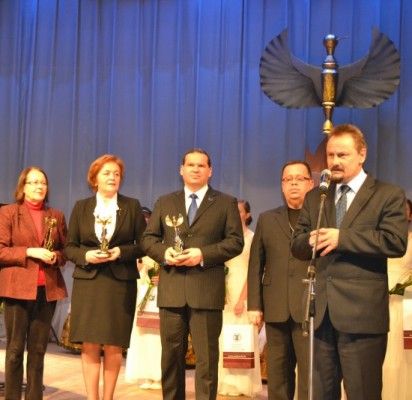 „Auksinis feniksas“ Palangos kultūros centro direktoriaus pavaduotojui Nerijui Stasiuliui įteiktas kaip geriausiam metų kultūros ir meno kūrėjui.
