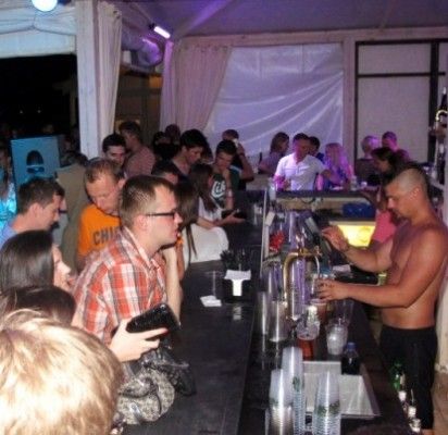 Palanga dieną ir naktį – kaip du skirtingi pasauliai
