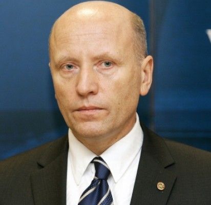 Skandalo nupešiotas ministras „slidinėja“ ir Palangoje