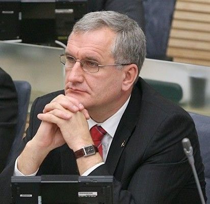 NAUJIENŲ PABIROS