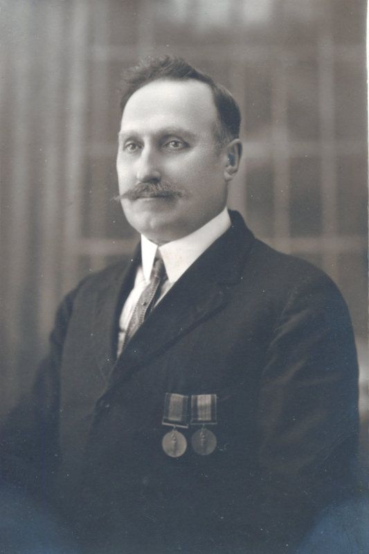 Ilgametis Palangos valsčiaus viršaitis Feliksas Paulauskas, 1930 m. Fotografijos aut.: Ignas Stropus. (Jolantos Klietkutės kolekcija)