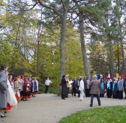 Ant Birutės kalno – lietuviškos ir latviškos dainos