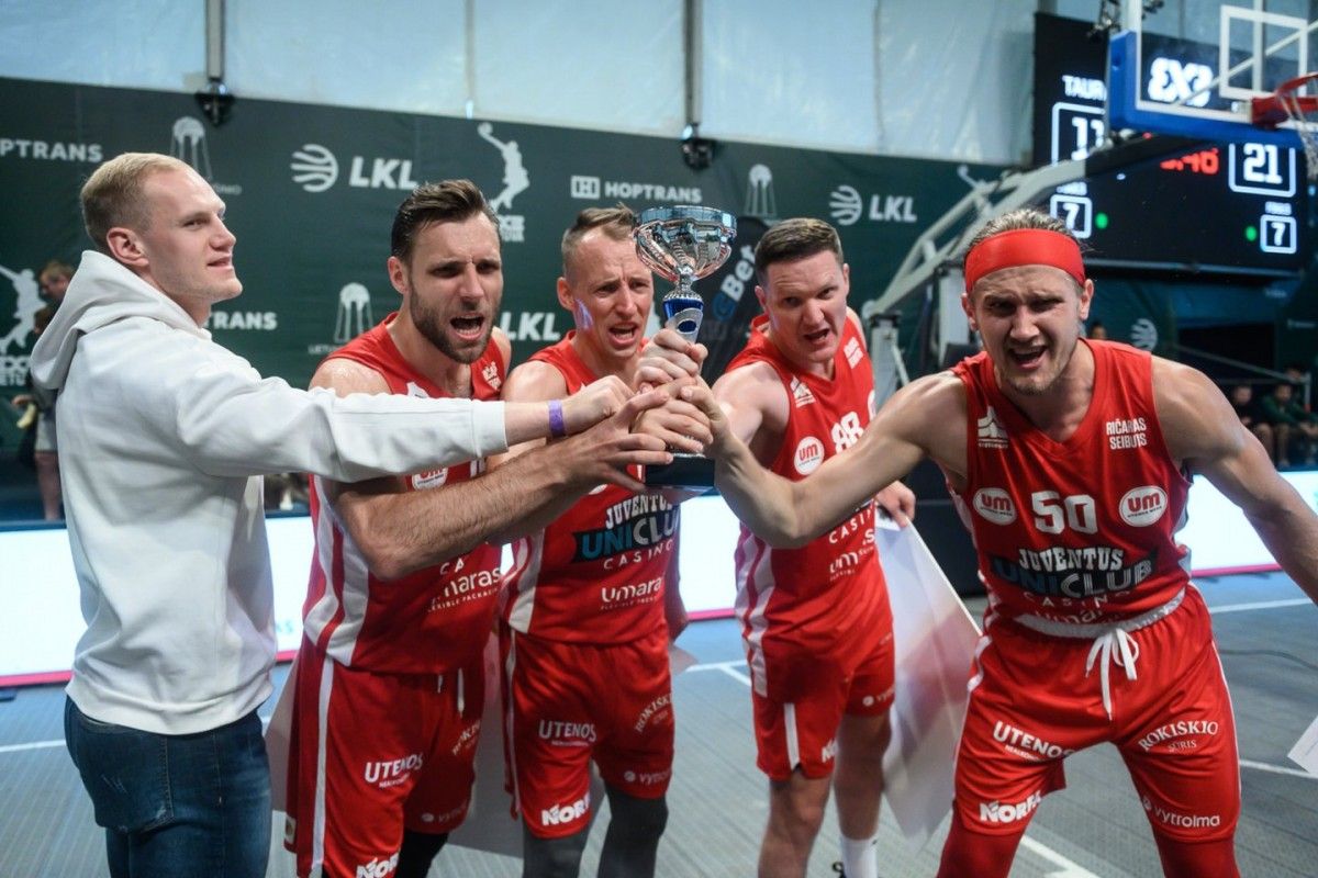Palanga tapo vasaros krepšinio sostine - pirmąjį "Hoptrans 3x3“ turnyrą netikėtai laimėjo Utenos "„Juventus-Uniclub Casino“