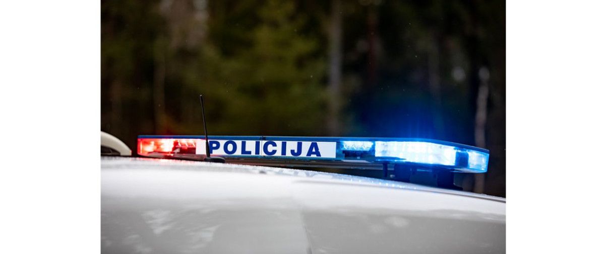Palangoje iš dviejų jaunuolių paimtos į narkotikus panašios medžiagos