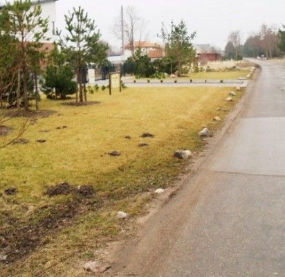 Užkanavės turtuoliai griebėsi akmenų eismo bėdoms spręsti