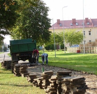 Šaligatvis turėtų būti baigtas iki lapkričio vidurio.