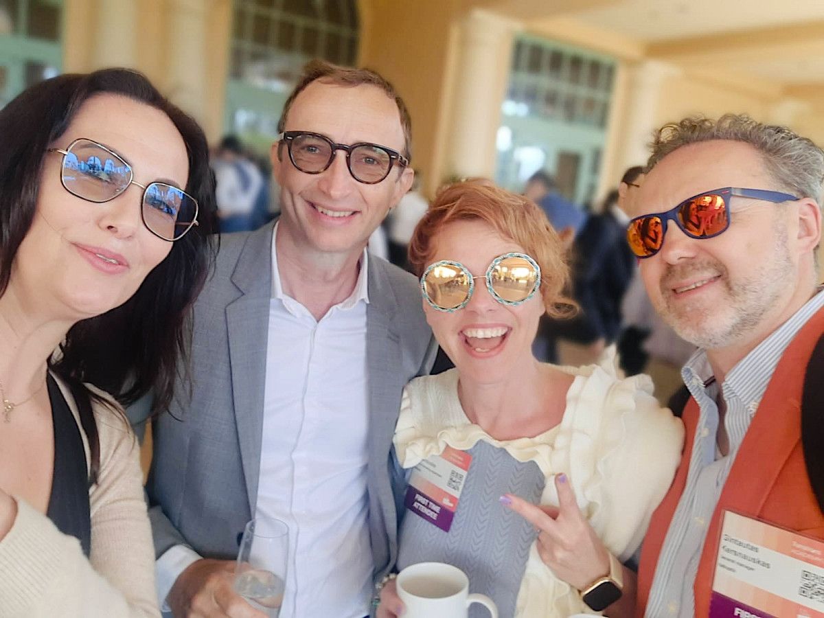 „Fielmann“ optikų tinklą Baltijos šalyse valdantys Gintautas ir Jūratė Kersnauskai (dešinėje), Ewa Żebrowska (kairėje), Pierre Devie (antras iš kairės)