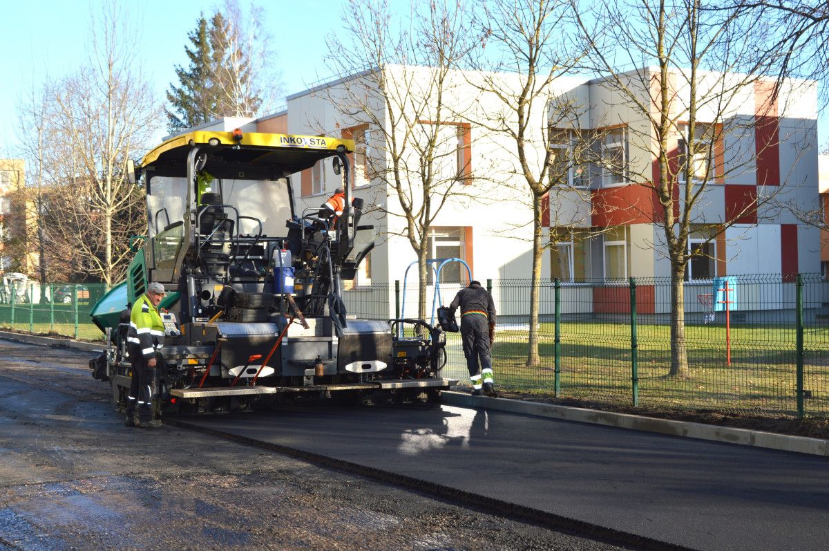 Tęsiami gyvenamosios aplinkos tvarkymo darbai