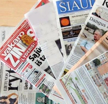 Dauguma šalies dienraščių nebespausdina pirmadienio numerių.