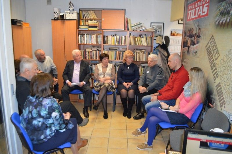„Palangos tilto“ kavarytyje siūlymai dėl mineralinio vandens biuvetės, šunų, gėlių ir pėsčiųjų