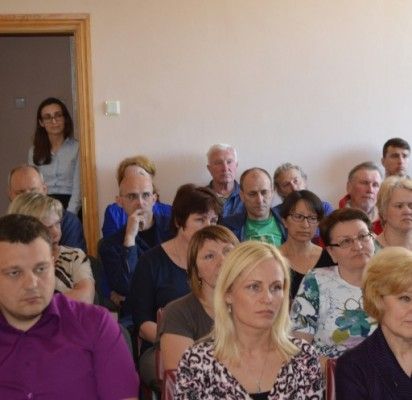 Į susitikimą su miesto vadovais atvykę įmonės darbuotojai sulaukė patikinimo, kad miestas būsiąs „kartu“ su savivaldybei priklausiančios įmonės darbuotojais, kurių dauguma į ją perėjo iš „Litesko“.